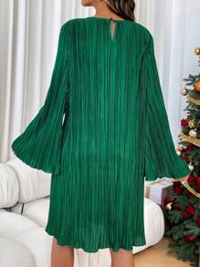 SHEIN 孕妇春秋优雅纯色褶皱喇叭袖连衣裙，适合孕妇，适合圣诞节 - 墨綠色 - 查看 2