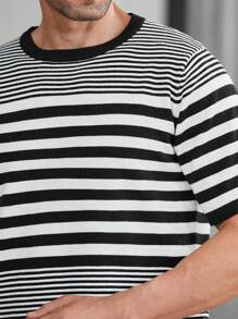 Manfinity Homme Camiseta casual de cuello redondo de manga corta de punto a rayas para hombre