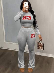 Slaydiva Bộ 2 món đơn giản, thường ngày, gồm áo croptop cổ tròn và quần ống loe in số 23, dành cho nữ. - Hồng - Xem 3