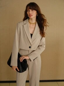 MOTF STUDIO STRIPED PRINT LAPEL COLLAR CROP BLAZER