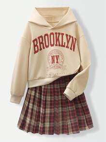 SHEIN Explorewe Tween Girl Letter Print Hoodie Sweatshirt And Plaid Pleated Mini Skirt Set, Stylish Sporty Elegant Outfit For School, Vacation And Casual Wear In Fall Winter, For Christmas - Khaki - View 9