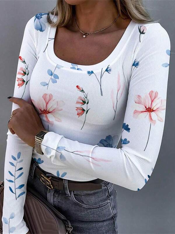 EMERY ROSE Damen Frühlings/Sommer Slim Fit Langarm T-Shirt mit Quadratausschnitt und Blumenprint, grafische Shirts für Damen Oberteil im Frühlings-Outfit