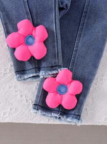 SHEIN 2pcs/Set Baby Girls' Asymmetrical Pattern Shirt + Denim Pants Outfit