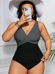 Shapewave Plus Size Women's Striped Criss-Cross Front One-Piece Swimsuit, Tummy Control Beach Outfit Bathing Suit Summer,Summer Beach