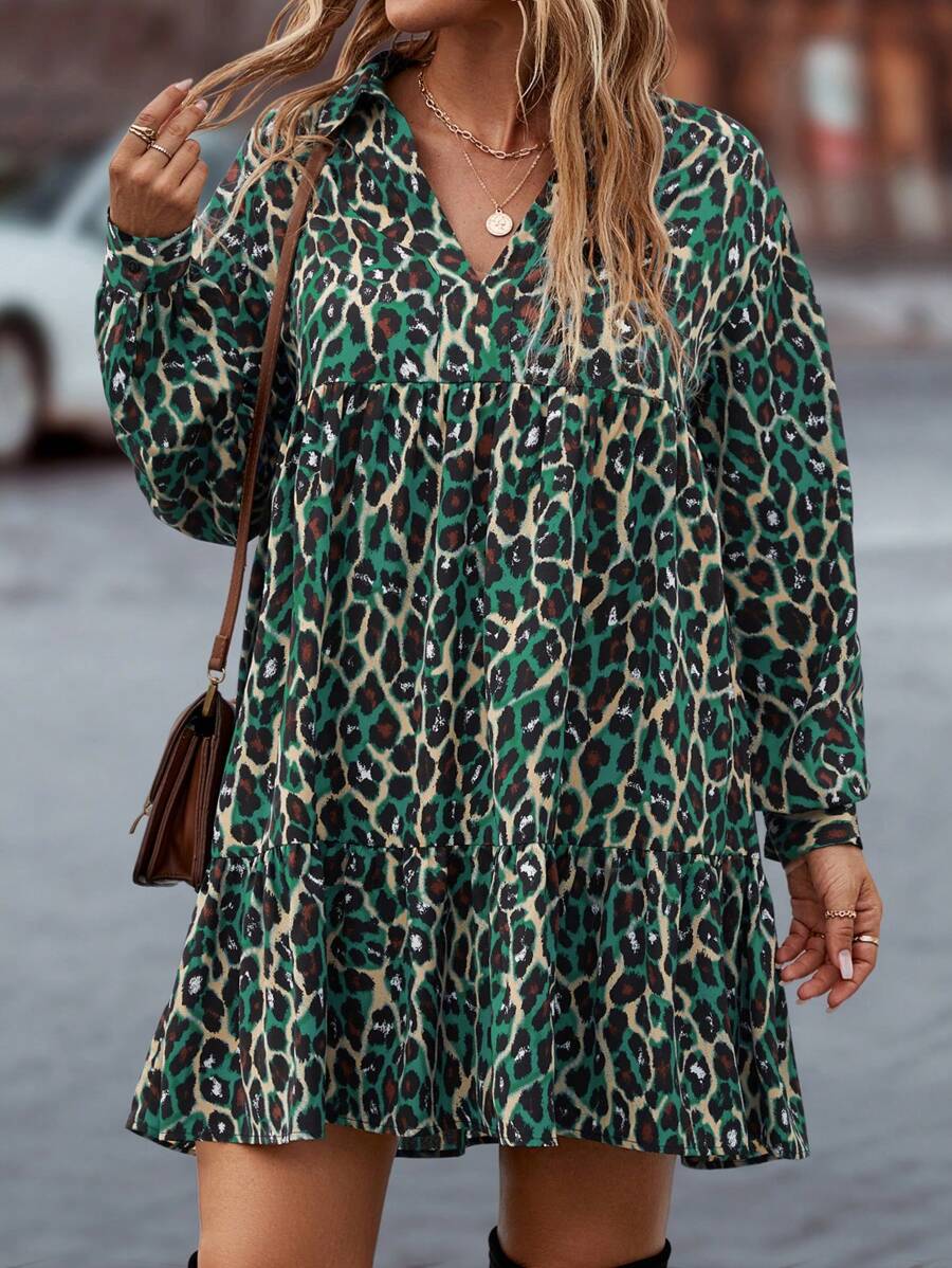 Flirla 大码 V 领长袖印花短款休闲连衣裙 - 綠色 - 查看 1