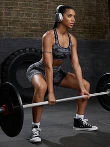 Powerista 迷彩拼布腰带无缝运动短裤 - 灰色 - 查看 3