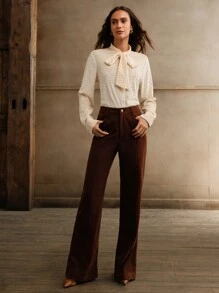 Anewsta 女士优雅天鹅绒压花格子领带衬衫 - 杏色 - 查看 6