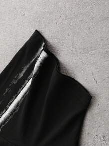 PAVTROS Manfinity Streetrush Streetrush Men's Contrast Color Print Round Neck Short Sleeve T-Shirt Men Y2k Clothes Men Outfit Men Black Outfit,Halloween,Halloween Party,Streetwear