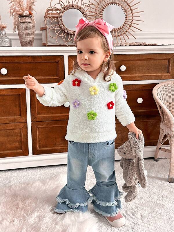 SHEIN Sudadera casual con capucha de forro polar blanco grueso y cálido con diseño floral para bebé niña en invierno