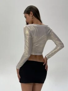 Aloruh Women's Shiny Cropped T-Shirt, Spring & Autumn Women Tops Women Costumes Elegant Women Dresses Women Shirts Sexy Shirts Costume Homecoming Halloween Outfits Cat Woman Costume Mermaid Top Fall Women Dresses Glitter Shirts Long Sleeve Yellow Women Dresses Halloween Women Christmas Outfits Halloween Shirt Gold Top Halloween Tops Fall Clothes Christmas Shirt Sequin Top Fall Shirts - Silver - View 2