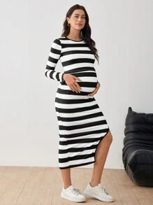 SHEIN Maternity Striped Print Crop Top & Split Thigh Skirt 2pcs Set, Fall - Black and White - View 2