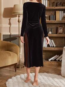 Velvet Patchwork Jacquard Elastic Mesh French Collar Long Sleeve Nightgown - Black - View 2