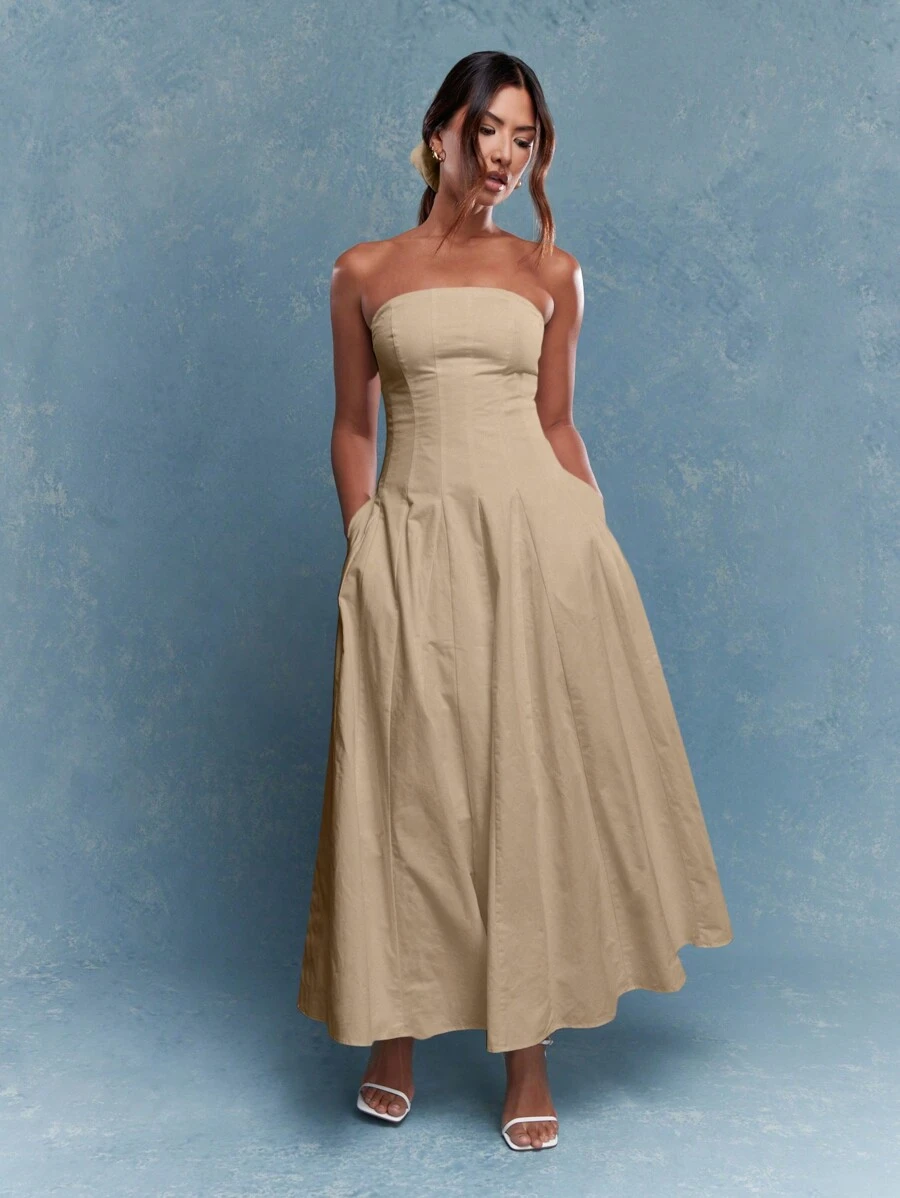 missguided corset bust pleated bandeau maxi dress with scrunchie MISSGUIDED Corset Bust Pleated Strapless Bandeau Maxi Dress With Scrunchie  Mother Day OutfitMISSGUIDED