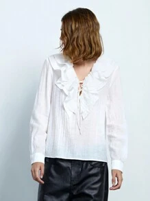 Maija 女士百搭白色长袖纯色 V 领系带前分层荷叶边优雅衬衫，女士度假装