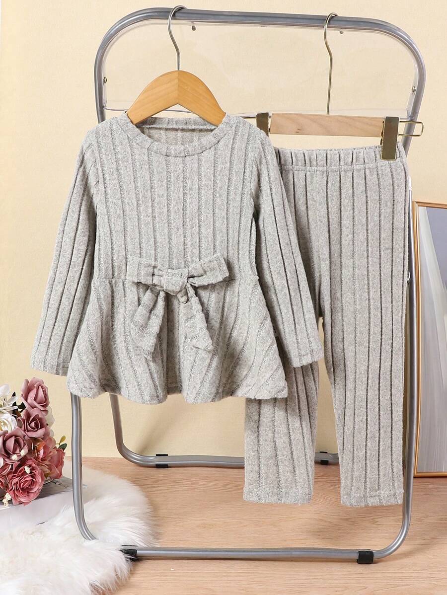 SHEIN Vintaside Kids 女婴纹理长袖上衣和裤子套装，简约风格 - 杏色 - 查看 1