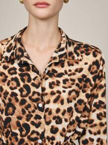 BizChic 女士优雅豹纹正装衬衫，适合通勤、聚会、度假、圣诞节 - 棕色 - 查看 5