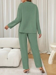 SHEIN LUNE 2 件宽松休闲翻领长袖纯色衬衫和裤子套装 - 綠色 - 查看 2