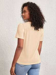 SHEIN BASICS 女款V領短袖寬鬆實色T恤，休閒日常穿著 - 黃色 - 查看 2