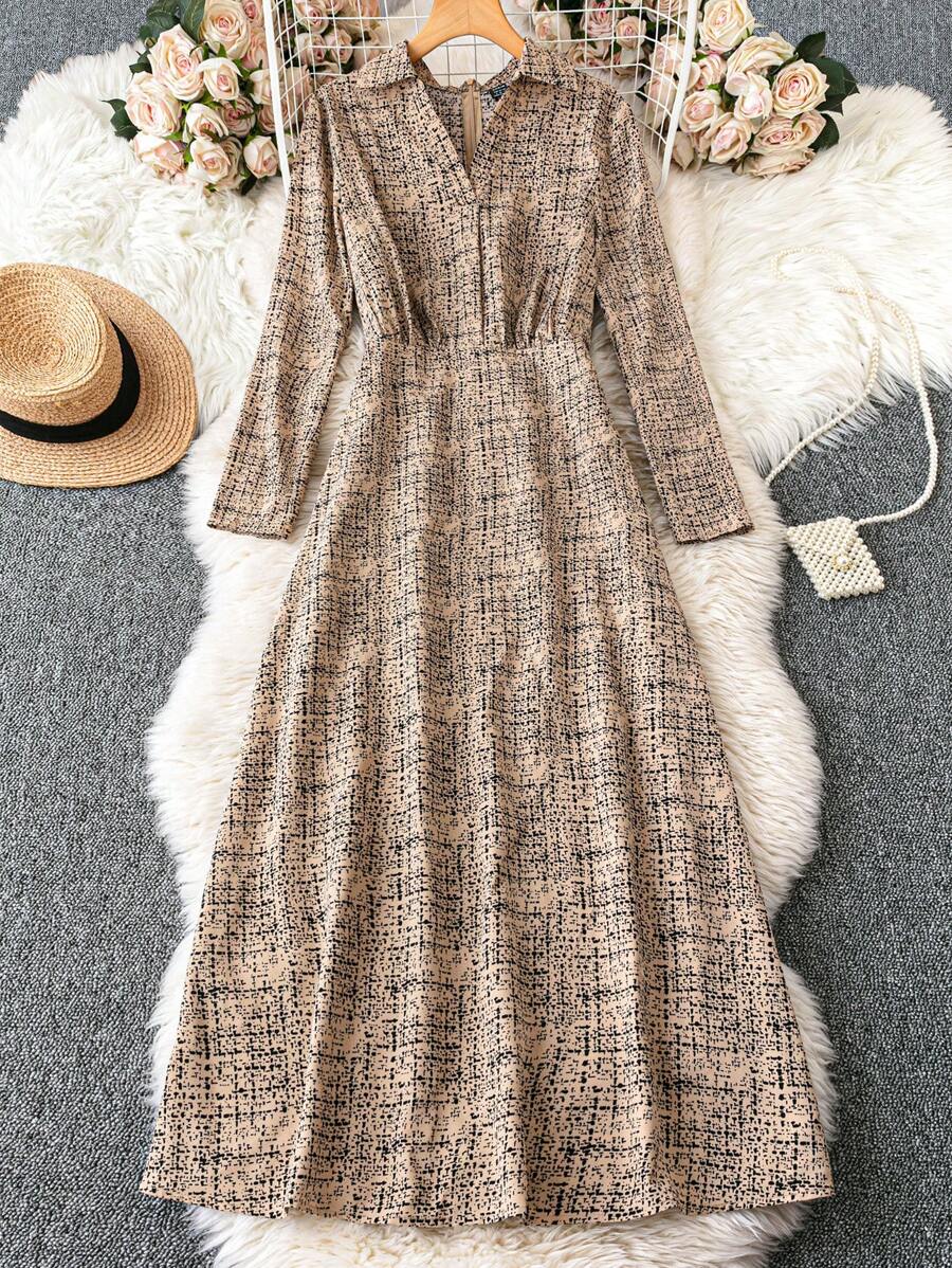 Mulvari 女式春秋休闲满版阿拉伯印花长袖连衣裙 - 卡其色 - 查看 1