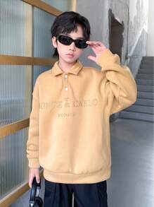 SHEIN Sudadera con capucha para niño preadolescente con estampado de letras caqui, ropa de otoño para niños, blusas de otoño, ropa de invierno para niños, ropa de otoño para niño pequeño, suéter lindo de Halloween, ropa de otoño para niños, blusas de otoño, camisas de otoño, camisa de Halloween, camisa negra, adecuada para ir a la escuela, actividades diarias, ocio, universidad, viajes, actividades deportivas, y adecuada para la temporada de otoño e invierno