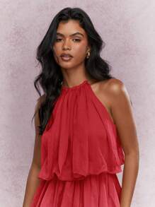 MISSGUIDED Vestido mini de cuello halter con volantes a capas, vestido de verano lindo