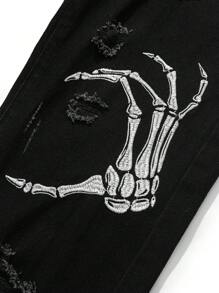 SHEIN Tween Boy Casual Fashion Lined For Added Warmth Cut Out Ripped Frayed Design Sense Halloween Skull Design Black Plush Inside Loose Straight Leg Jeans For Dailywear And Fall Clothes - Black - View 4