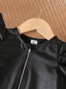 SHEIN 2 件装女婴时尚街头黑色 PU 皮革羊腿袖夹克和短裤套装，秋冬 - 卡其色 - 查看 3