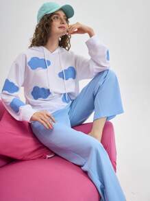 Cloud Shaped Embroidered Fleece Women Pajamas Set - Blue and White - View 3