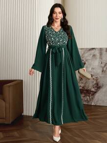 Al Najma 女式花卉刺绣 V 领喇叭优雅阿拉伯连衣裙，优雅朴素长袖 A 字型长款阿拉伯连衣裙，适合晚会/婚礼嘉宾/周年纪念 - 墨綠色 - 查看 8