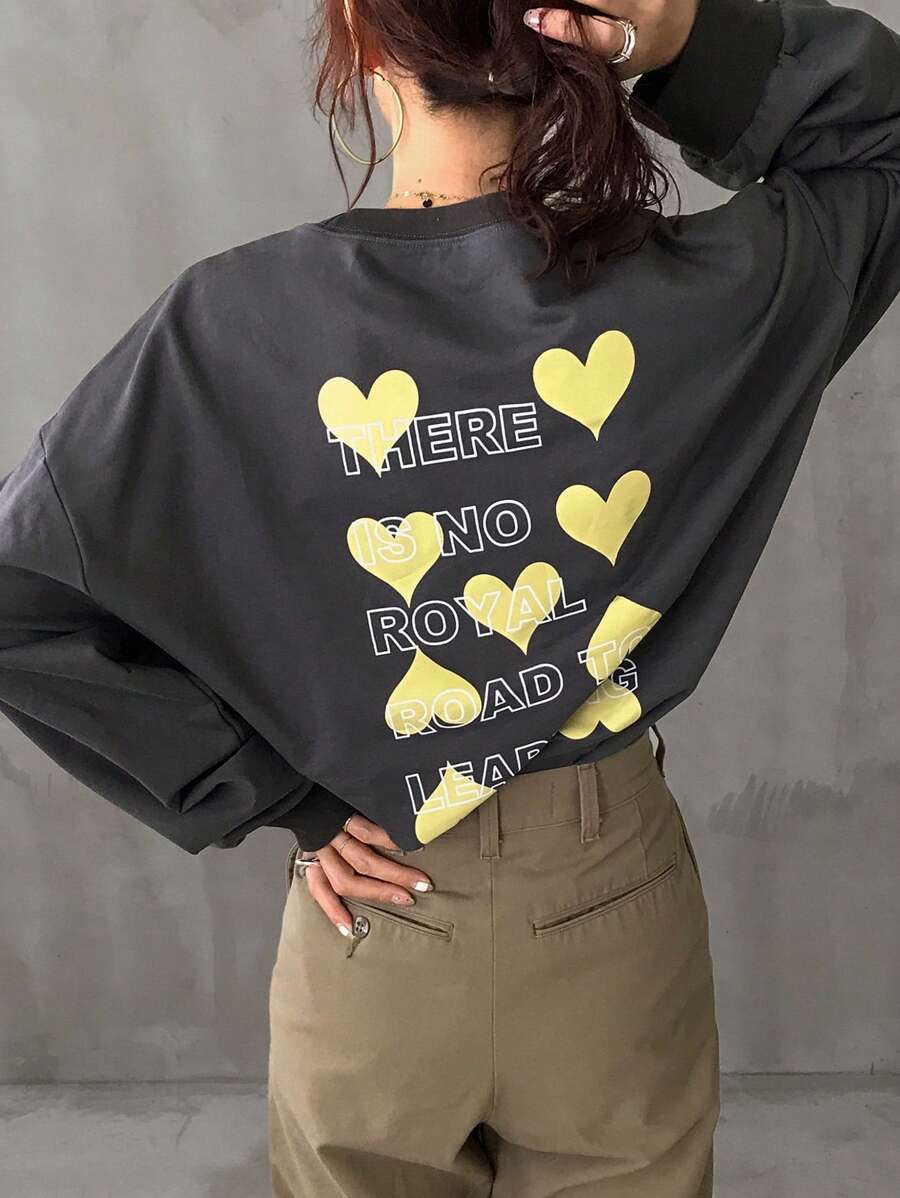 FRIFUL Women's Loose Fit Heart Pattern Contrast Color Sweatshirt - Grey - View 1