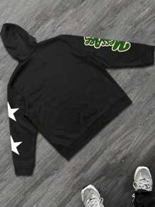 Manfinity Campus Court 男士休闲标语印花拉链前抽绳连帽运动衫，秋冬 - 黑色 - 查看 2