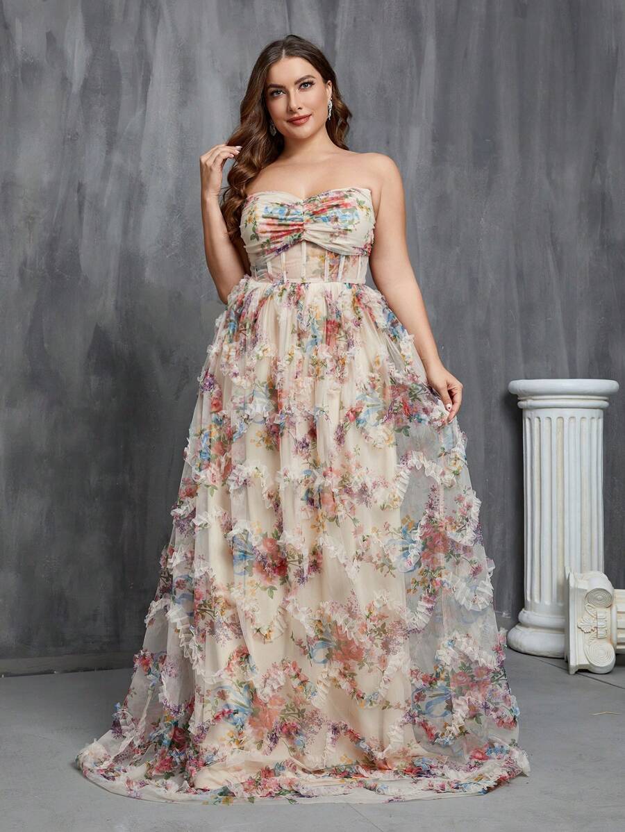 大码花卉贴花褶皱胸部网纱紧身连衣裙，优雅正式晚礼服，适合婚礼宾客、毕业典礼、鸡尾酒会、情人节等场合。 - 杏色 - 查看 1