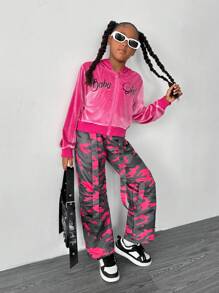 SHEIN 2pcs/Set Tween Girl Casual Outfit - Letter Print Hoodie Jacket And Camouflage Pants, Spring/Autumn