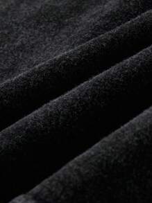 Nick 90s | SHEIN Men Casual Loose Knit Rugrats Rock Print Distressed Black Short Sleeve T-Shirt - Black - View 3