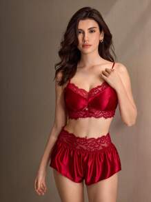 Charlaine 花卉蕾丝拼布舒适居家 2 件套女士性感内衣套装，三角杯 - 酒紅色 - 查看 3
