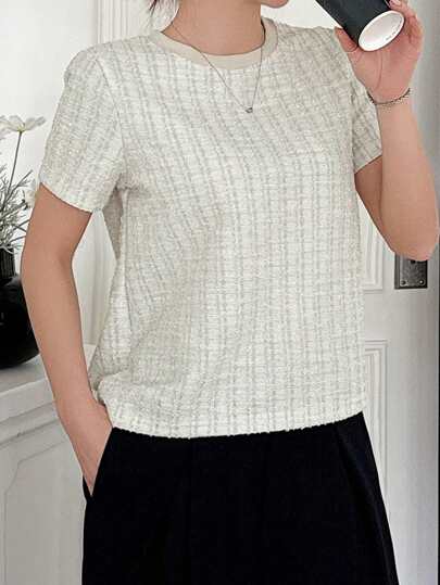 Dazy Star 女士纯色拼接圆领短袖休闲 T 恤