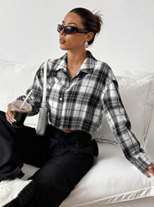 SHEIN EZwear Women's Spring & Fall Dropped Shoulder Long Sleeve Box-Shaped Cropped Plaid Shirt - Black and White - View 3