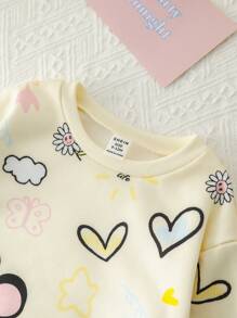 女宝宝宽松休闲圆领卡通印花柔软简约长袖运动衫