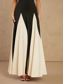 L'Amorae 优雅的黑白细肩带连衣裙