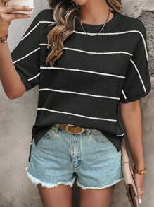 SHEIN ChicEase Blusa de punto de cuello redondo con mangas cortas y estampado de rayas para mujeres - Blanco y Negro - Ver 4