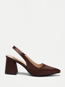 咖啡色尖头粗跟高跟女鞋，适合通勤、约会、聚会秋季新年假期