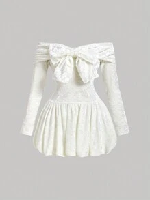 SHEIN MOD Vestido burbuja de manga larga con hombros descubiertos, moño y terciopelo blanco, estilo retro y dulce, para mujer de talla grande, vestido de otoño-invierno