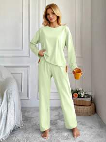 RueChic Women's Solid Color Crew Neck Long Sleeve Pajama Set - Mint Green - View 4