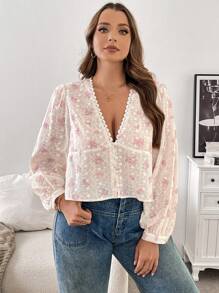 SHEIN Frenchy Plus Size Women Floral Contrast Lace V-Neck Long Sleeve Ruffle Blouse