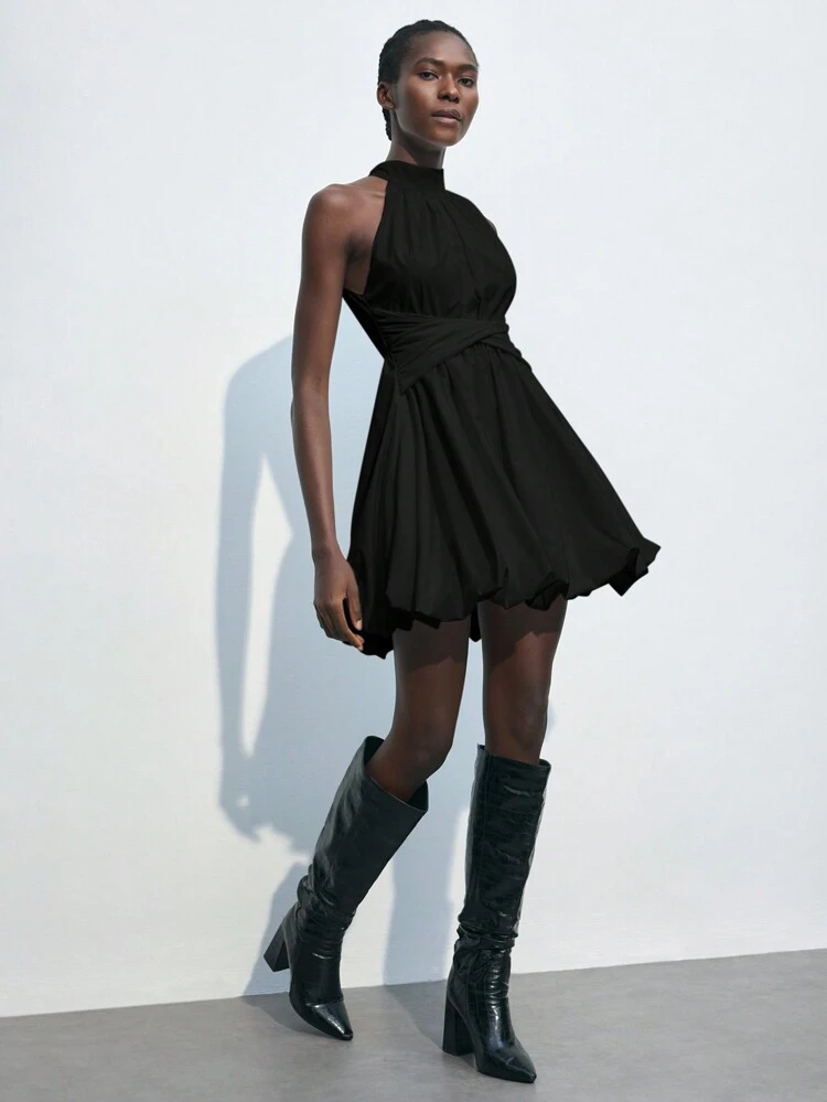 SHEIN Maija Sukienka z falbaną i krótkim dekoltem w serek dla kobiet, czarna, wiosna/lato