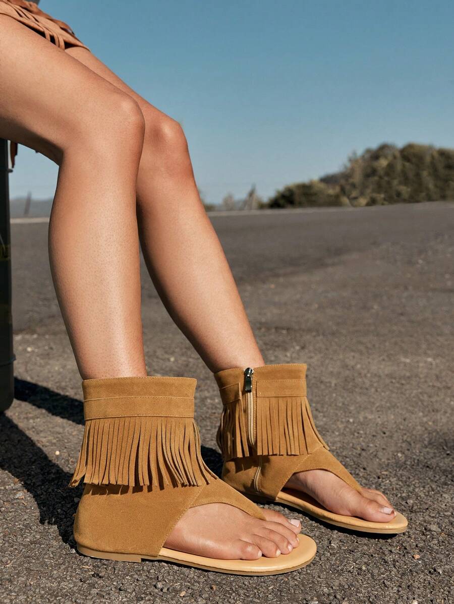 Styleloop Women's Tasseled Decor Flat Thong Sandals Fall