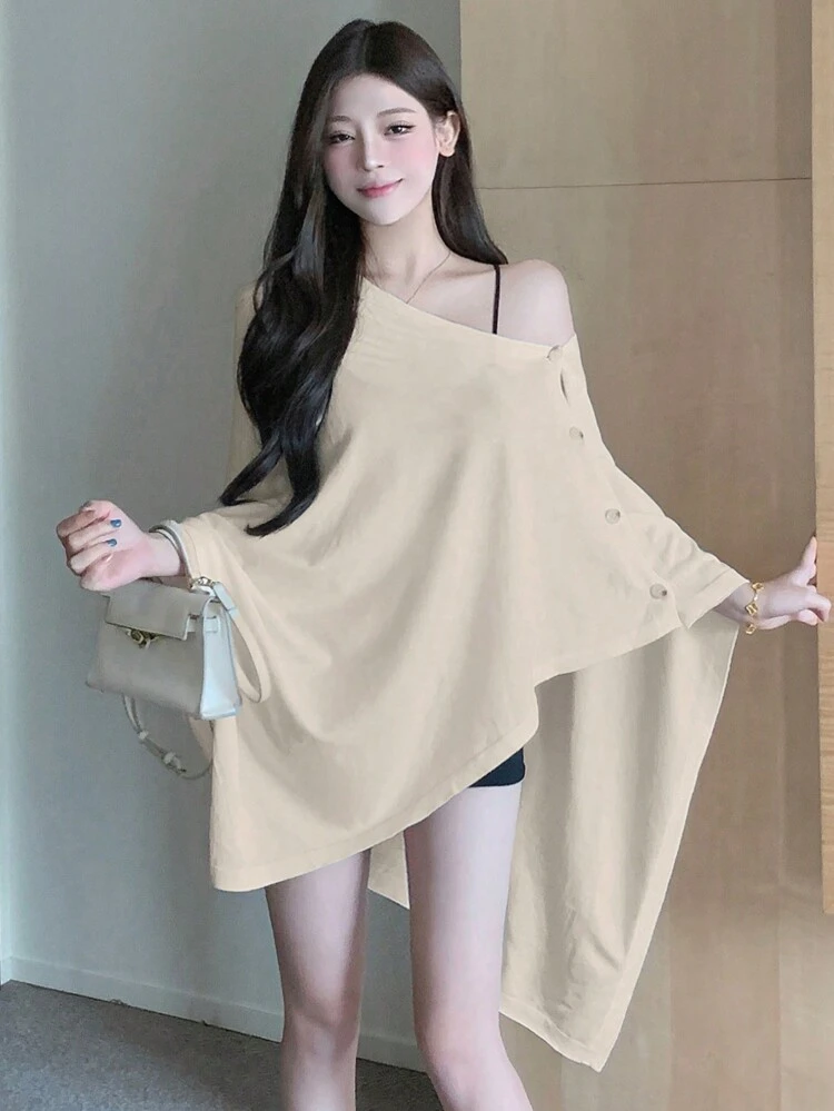 Women's Solid Color Batwing Sleeve Buttoned Poncho Knit Top, Autumn/Winter,Fall Women Clothes Women Sweater