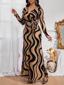 SHEIN Lady Vêtements d'automne Robes élégantes pour femmes Tenues d'automne pour femmes Robe longue pour femmes Col en V Ceinture à la taille Robes élégantes à manches longues rayées