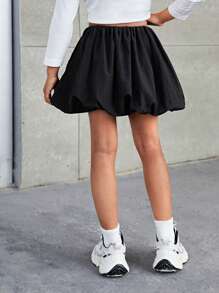 SHEIN Falda mini de diseño de burbuja de cintura baja de unicolor en tela cortaviento para niña, ropa de vuelta al colegio, estilo deportivo, estilo callejero, a juego madre e hija, para Navidad, excelente para uso casual y diario, y en otoño e invierno