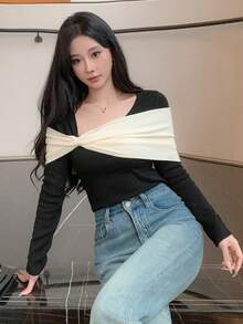 DAZY 女款撞色修身蝴蝶結裝飾長袖針織衫，秋冬款 - 黑色 - 查看 3